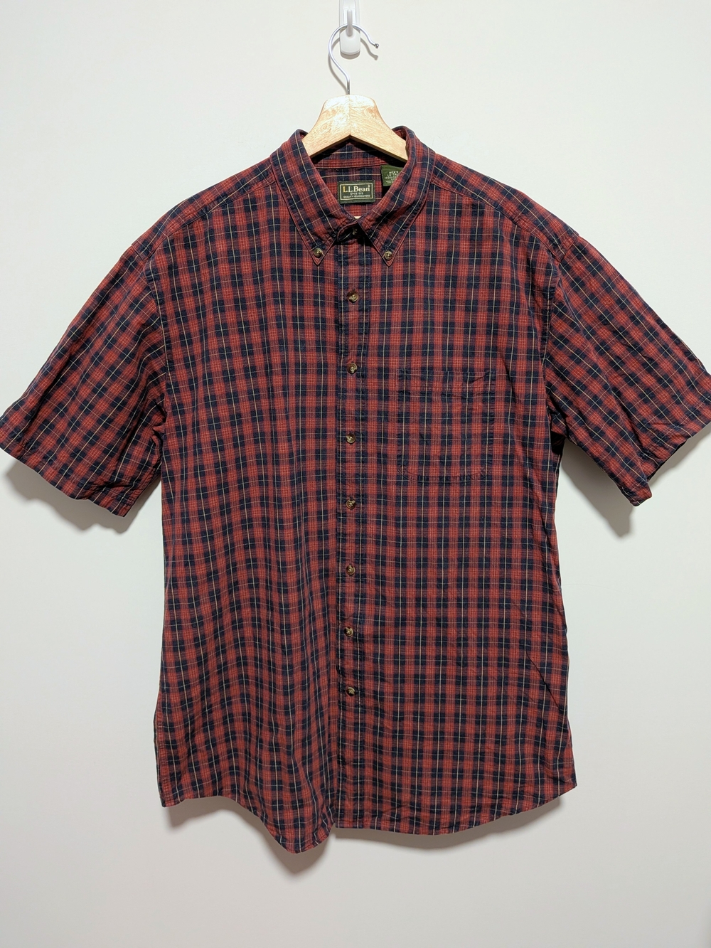 L.L. Bean Men's Short Sleeve Plaid Button-Down Shirt Red Navy Large Tall